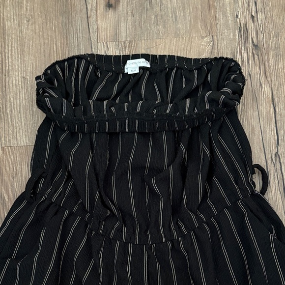 Warehouse Black and White Striped Jumpsuit - Picture 3 of 5